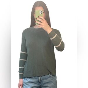 American Eagle Green Jegging Fit Striped Sleeve Sweater Size Small Women’s GUC